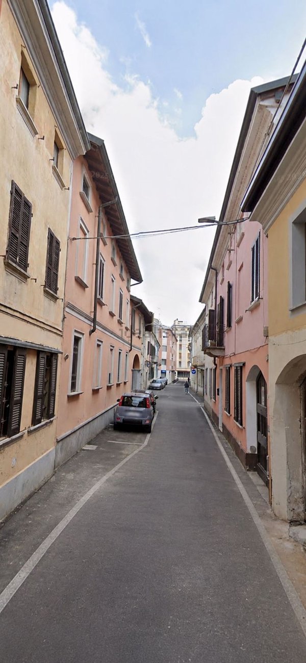 appartamento in vendita a Garlasco in zona Bozzola