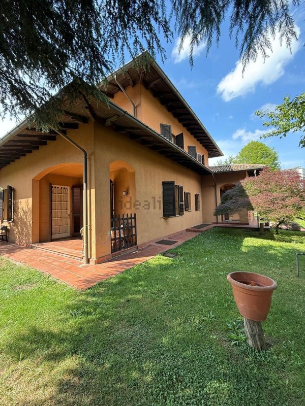 casa indipendente in vendita a Garlasco in zona Bozzola