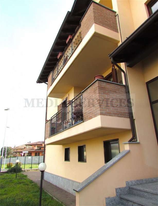 appartamento in vendita a Garlasco in zona Bozzola