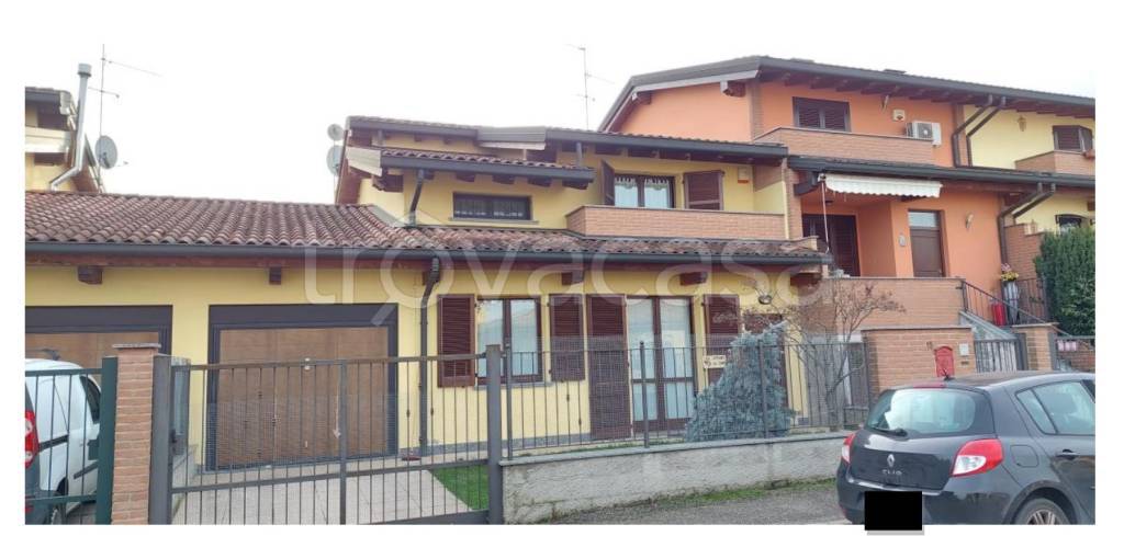 casa indipendente in vendita a Gerenzago