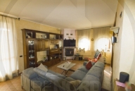 casa indipendente in vendita a Gerenzago