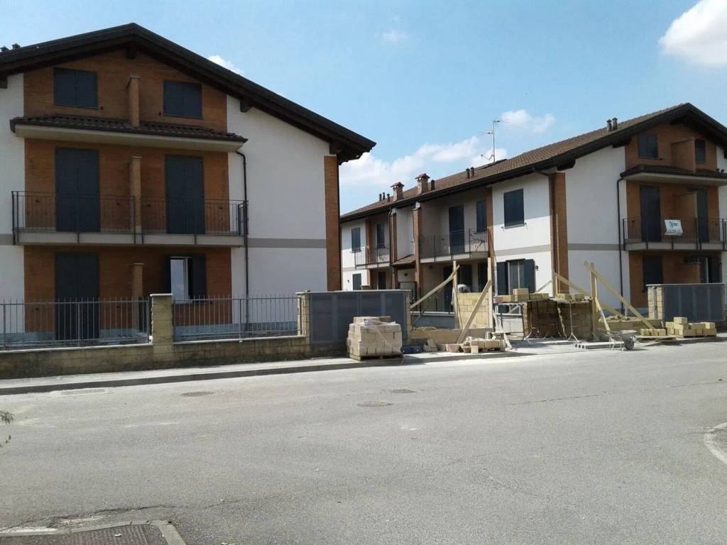 appartamento in vendita a Gerenzago