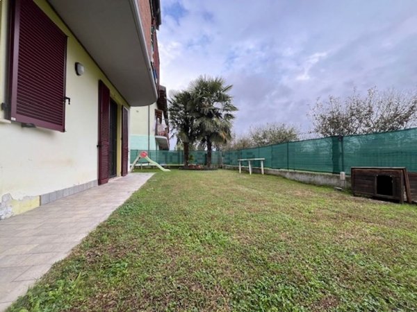 appartamento in vendita a Gerenzago