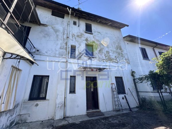 appartamento in vendita a Gerenzago
