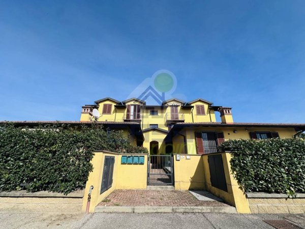 appartamento in vendita a Gerenzago