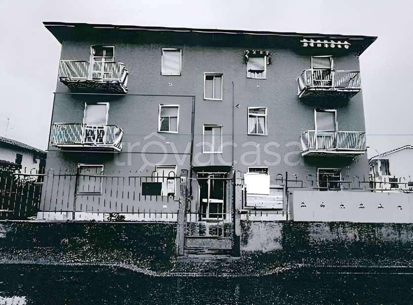 appartamento in vendita a Gerenzago