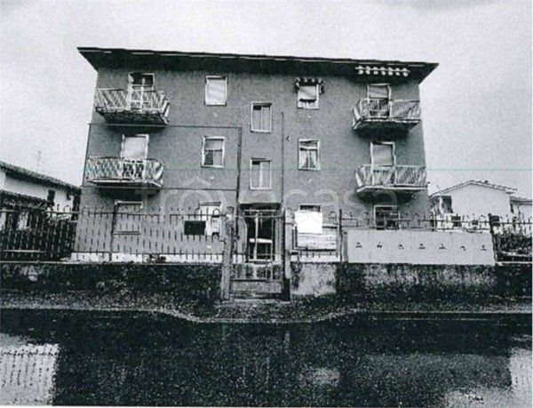 appartamento in vendita a Gerenzago