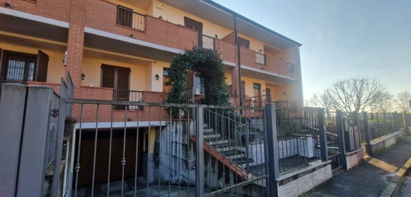 casa indipendente in vendita a Gerenzago