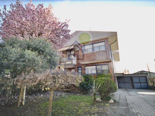 appartamento in vendita a Gerenzago