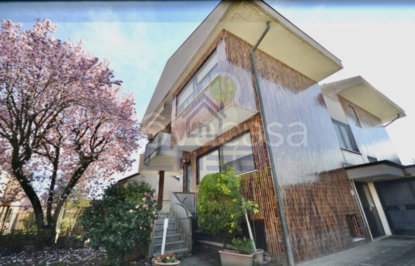 appartamento in vendita a Gerenzago