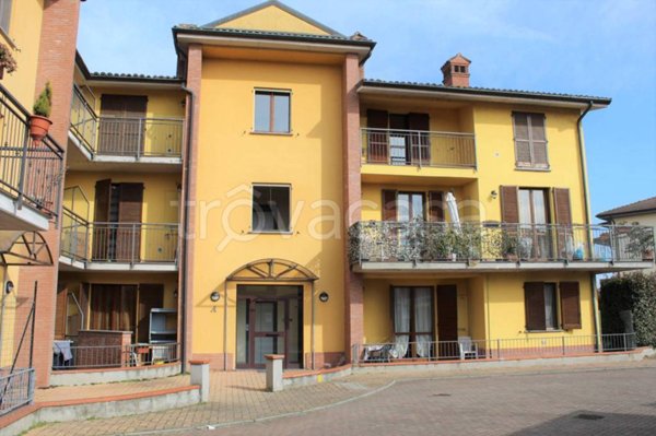 appartamento in vendita a Gerenzago
