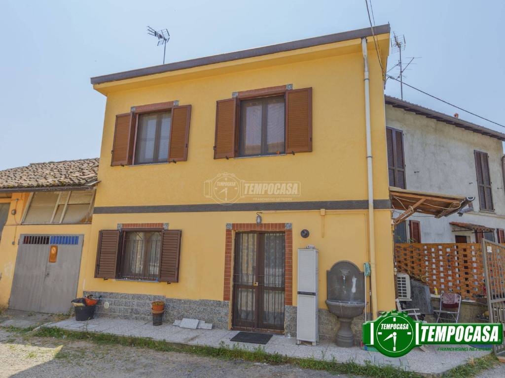 casa indipendente in vendita a Giussago