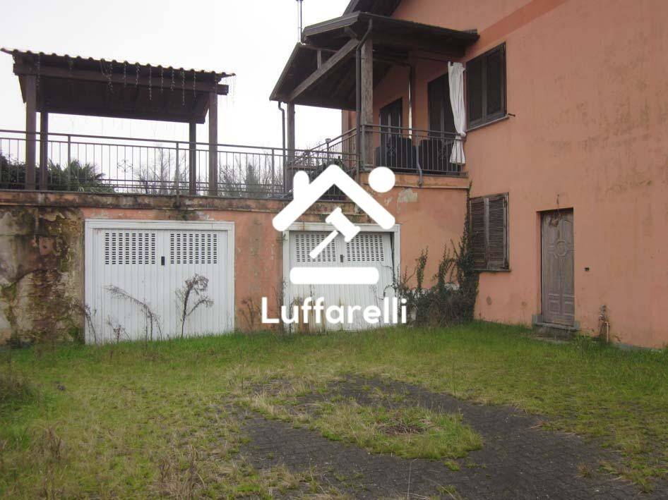 appartamento in vendita a Giussago in zona Turago Bordone