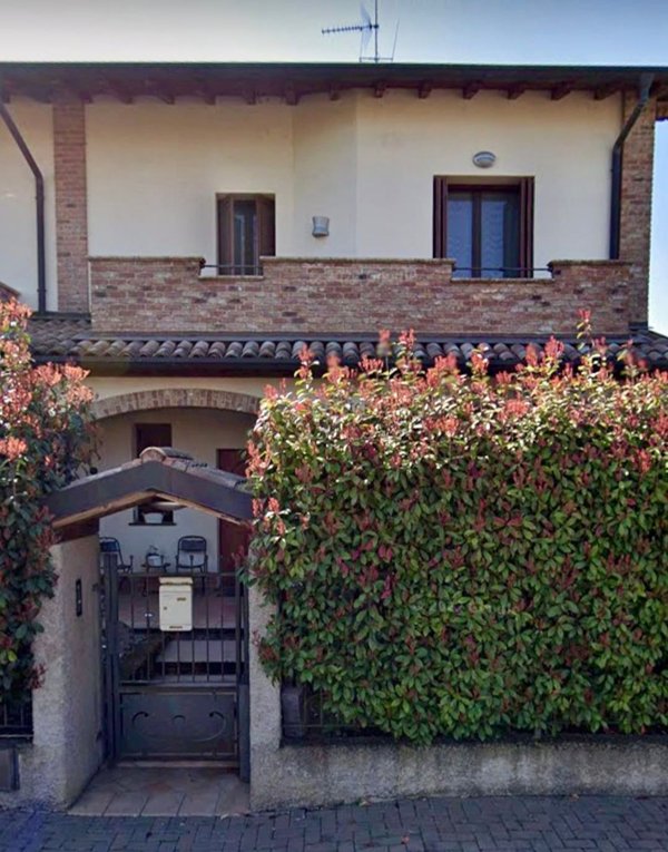 casa indipendente in vendita a Giussago