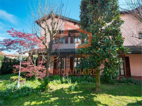 casa indipendente in vendita a Giussago