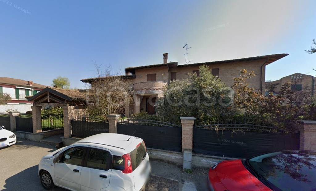 casa indipendente in vendita a Giussago in zona Guinzano