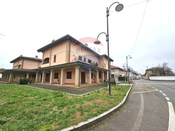 casa indipendente in vendita a Giussago in zona Turago Bordone