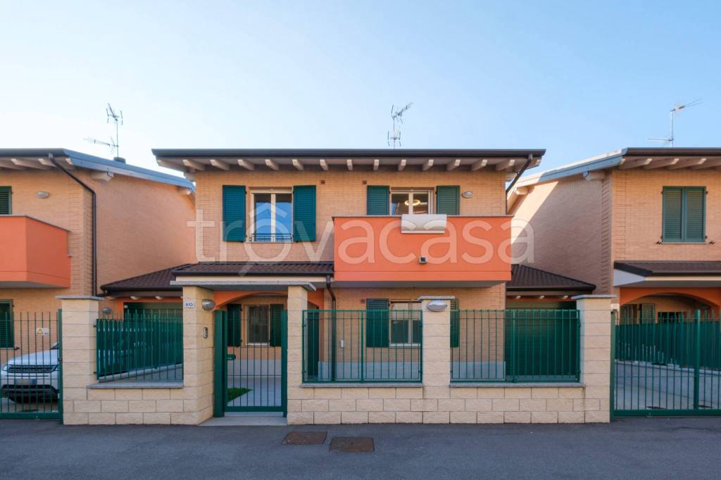 casa indipendente in vendita a Giussago