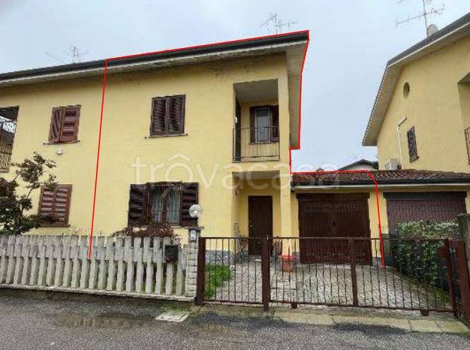 casa indipendente in vendita a Giussago