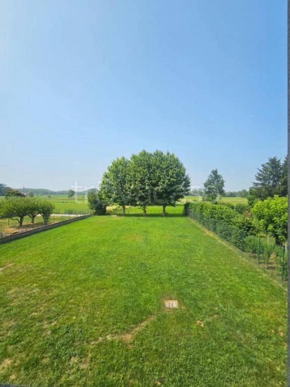 casa indipendente in vendita a Giussago