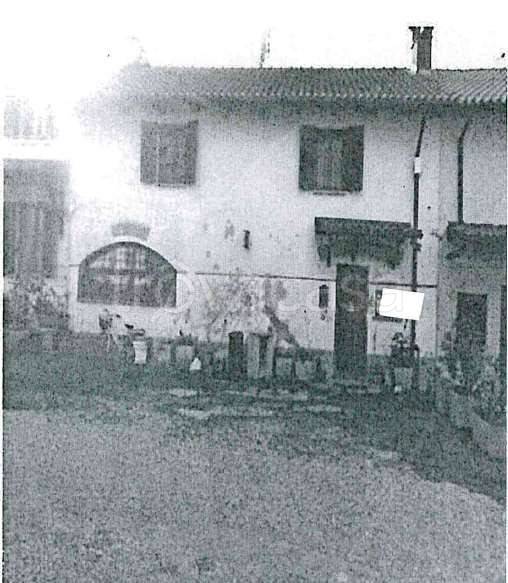 appartamento in vendita a Giussago in zona Nivolto