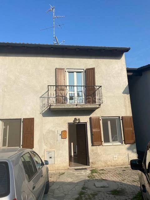 casa indipendente in vendita a Giussago