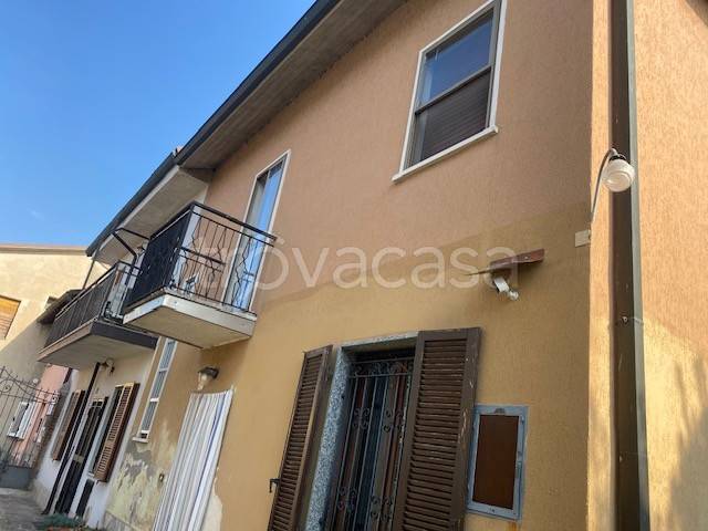 casa indipendente in vendita a Giussago