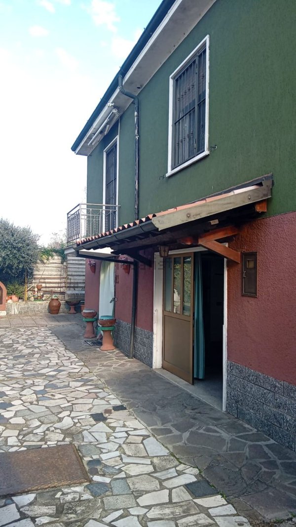 casa indipendente in vendita a Giussago