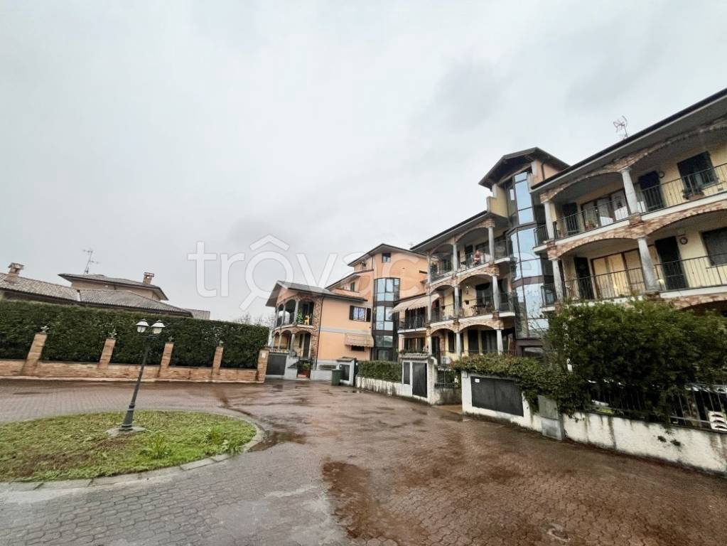 appartamento in vendita a Giussago