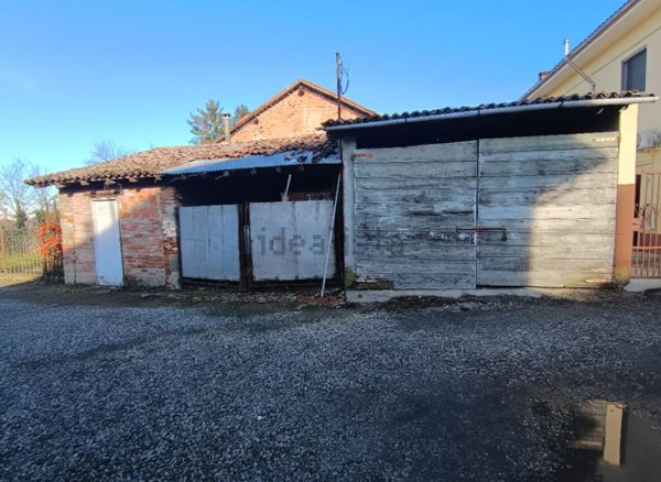 terreno edificabile in vendita a Giussago in zona Novedo