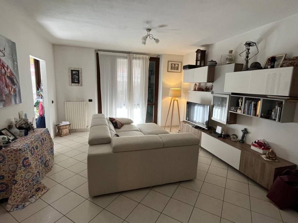 appartamento in vendita a Giussago