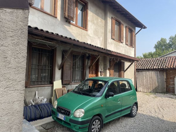 casa indipendente in vendita a Giussago