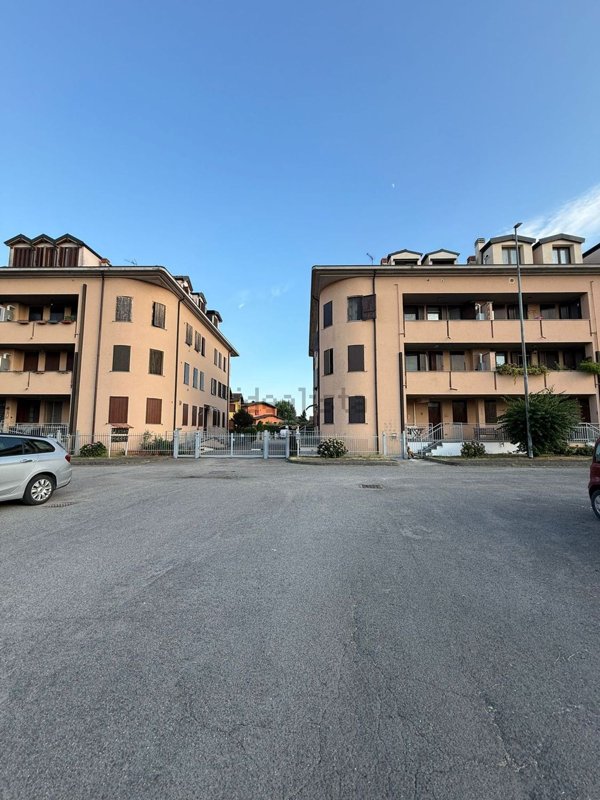 appartamento in vendita a Giussago in zona Casatico