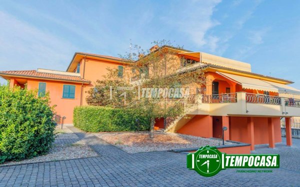 appartamento in vendita a Giussago in zona Guinzano