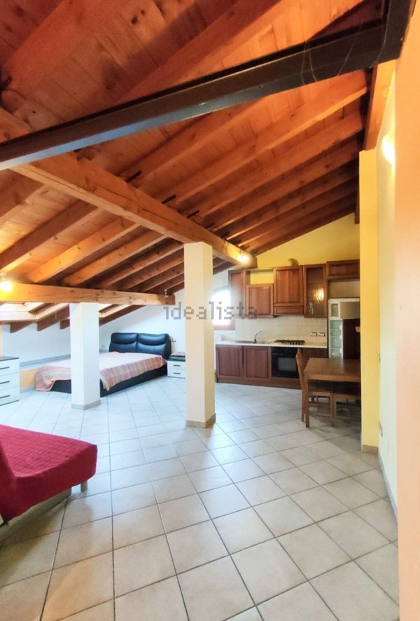 appartamento in vendita a Giussago in zona Casatico