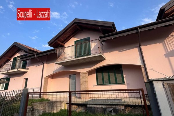 casa indipendente in vendita a Godiasco Salice Terme in zona Salice Terme