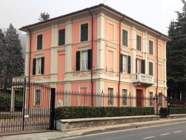 esavano in vendita a Godiasco Salice Terme
