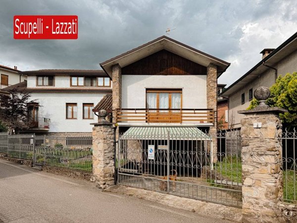 casa indipendente in vendita a Godiasco Salice Terme