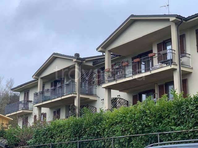 appartamento in vendita a Godiasco Salice Terme