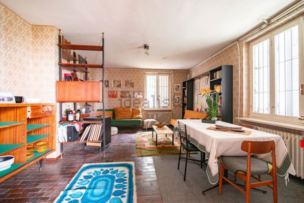 casa indipendente in vendita a Godiasco Salice Terme in zona Salice Terme