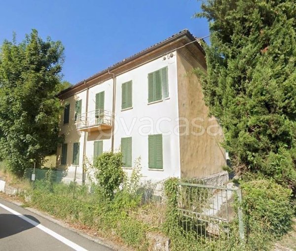 casa indipendente in vendita a Godiasco Salice Terme