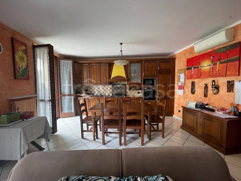 appartamento in vendita a Godiasco Salice Terme