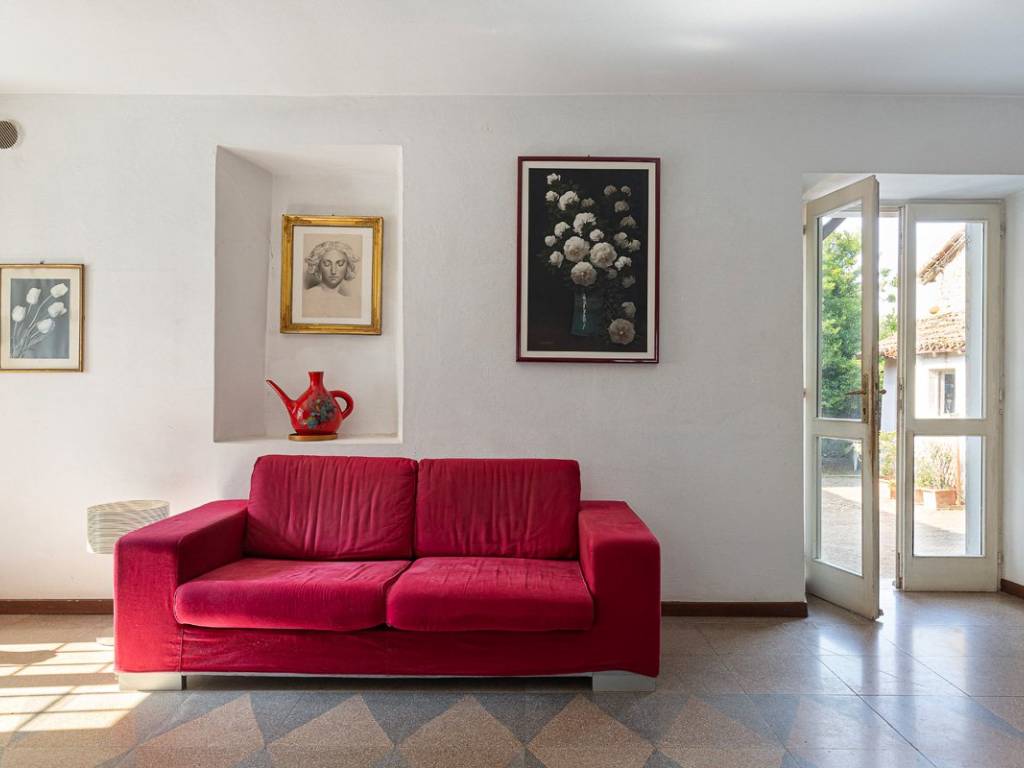 casa indipendente in vendita a Godiasco Salice Terme