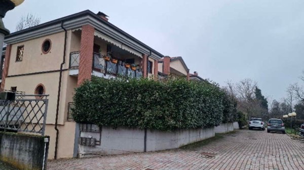 appartamento in vendita a Godiasco Salice Terme in zona Salice Terme