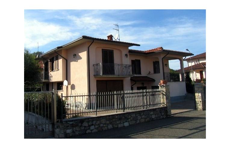 casa indipendente in vendita a Godiasco Salice Terme