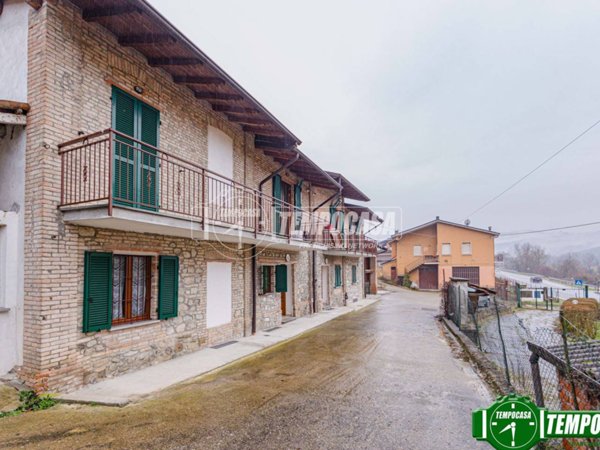 appartamento in vendita a Godiasco Salice Terme