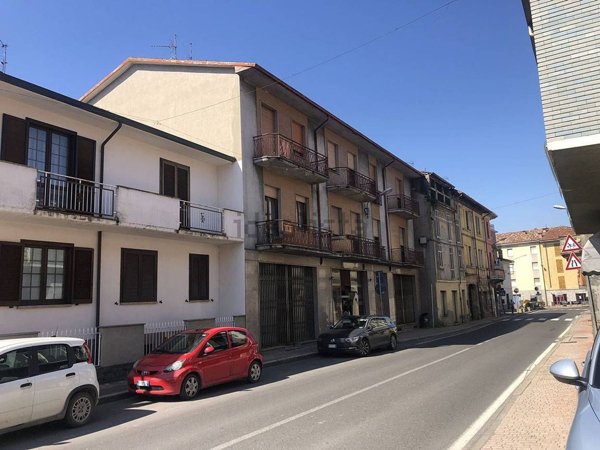 casa semindipendente in vendita a Godiasco Salice Terme