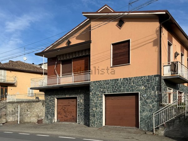 casa indipendente in vendita a Godiasco Salice Terme in zona San Desiderio