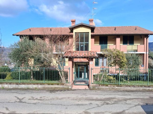 appartamento in vendita a Godiasco Salice Terme in zona Salice Terme