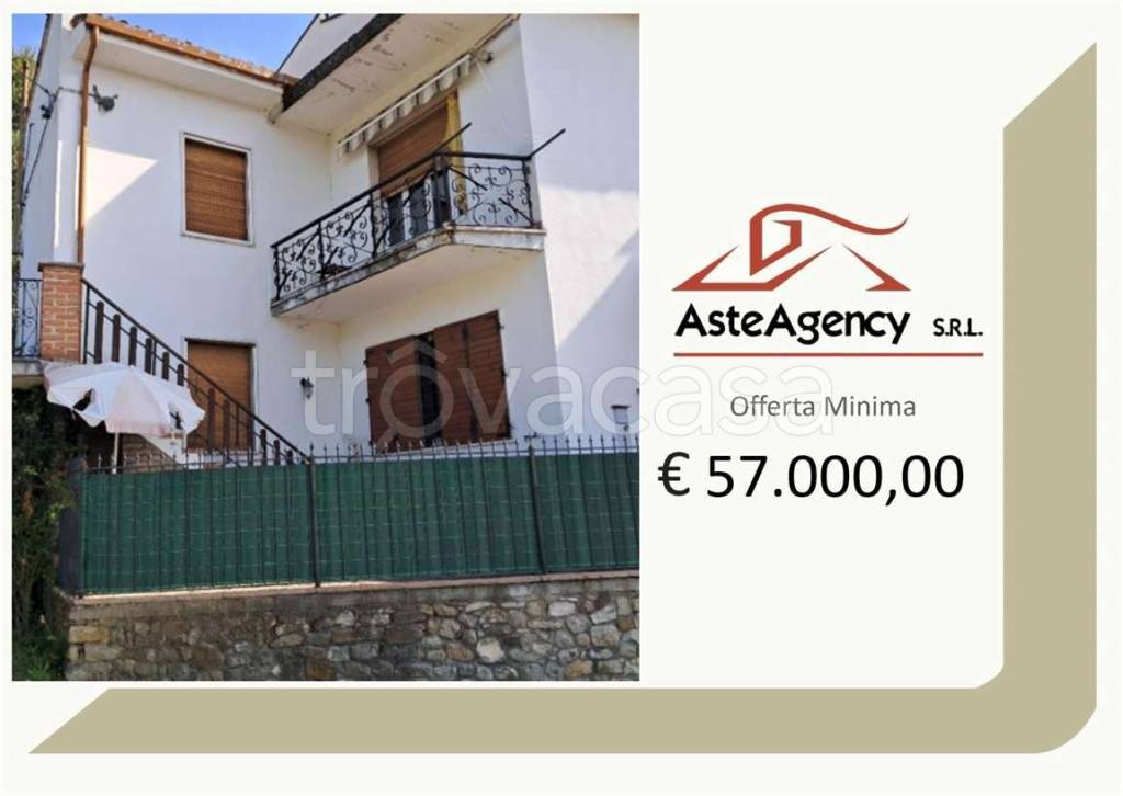 casa indipendente in vendita a Godiasco Salice Terme in zona Salice Terme
